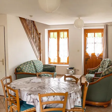 Les Terrasses Des Rossignols Villa Chemery Room photo