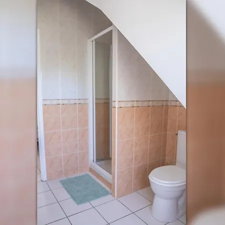 Les Terrasses Des Rossignols Villa Chemery Room photo